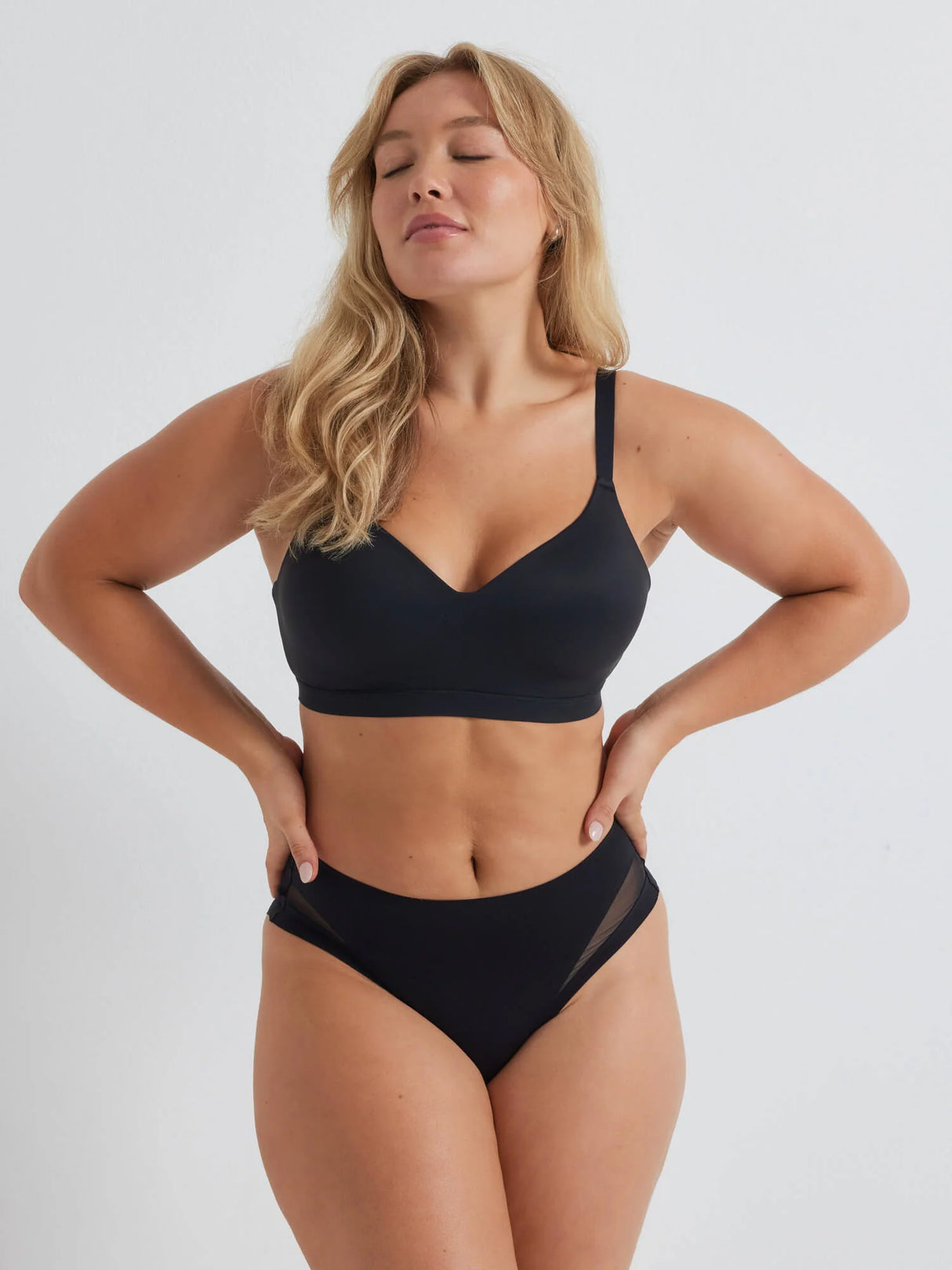 Alive Supportive Full Figure Wirefree Bra