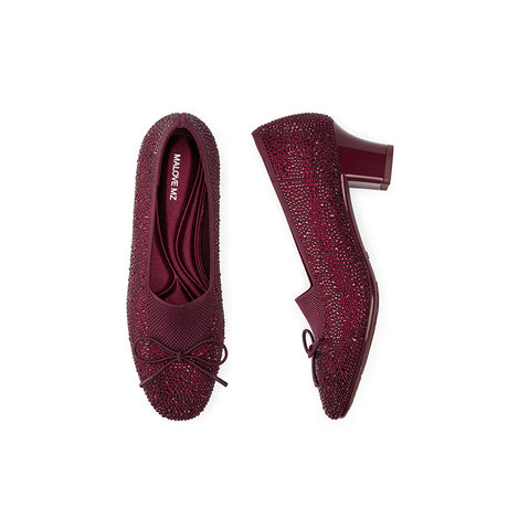 Rhinestone Bow Knit Round Toe Block Heel Pumps - Wine