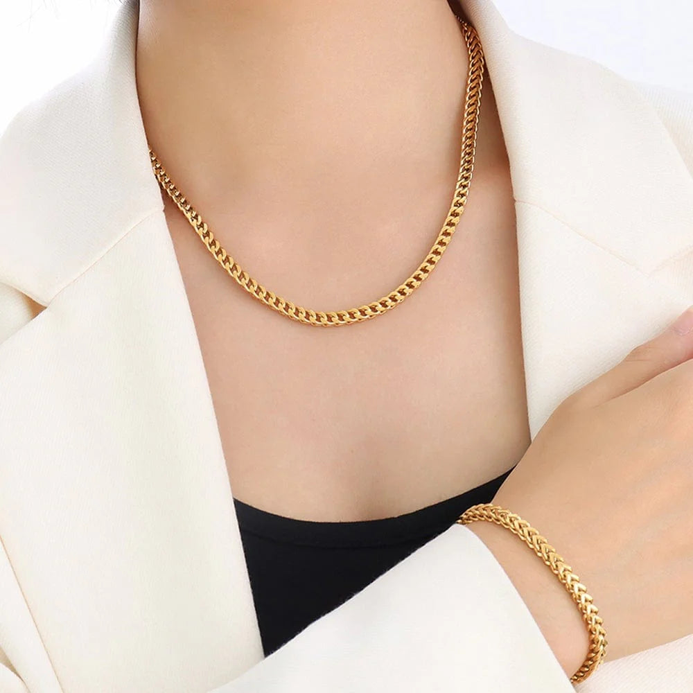 Bullion Gold Medusa Weave Link Gold Chain Slider Necklace