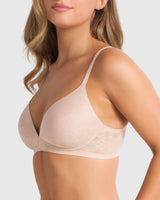 Weightless Wireless Plunge Bra