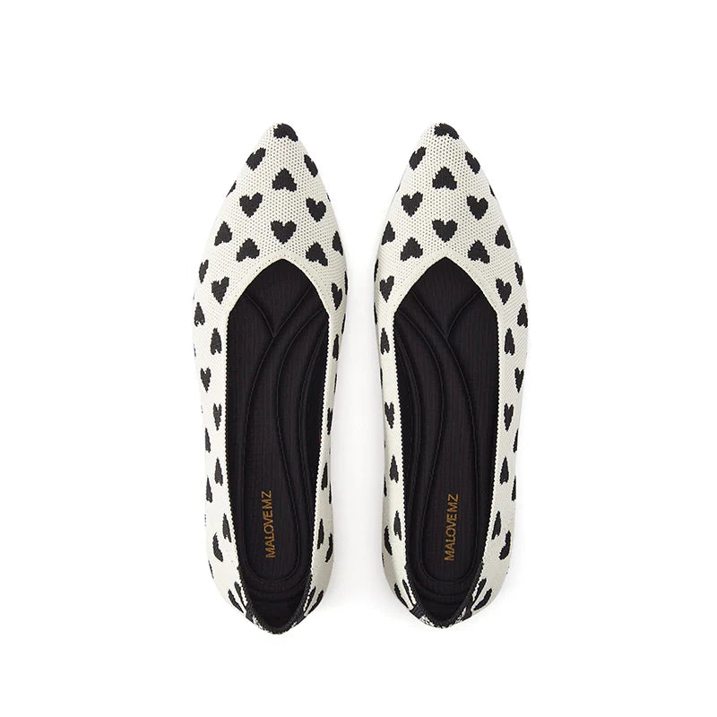 Heart Print Pointed Toe Comfortable Flats - White