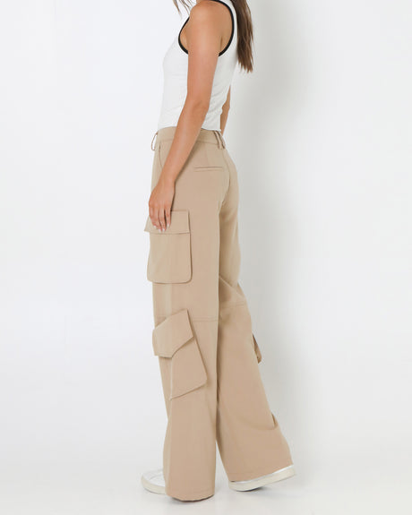 Madison The Label Blane Cargo Pants - Camel