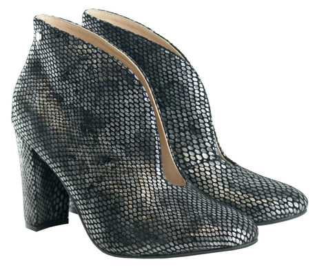 Bosccolo Womens Boots - Silver/Black Scales