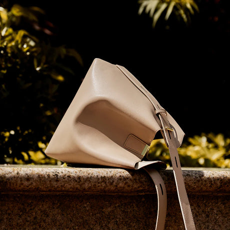 Nalandu Minimalist Genuine Leather Bucket Shoulder Bag - Taupe