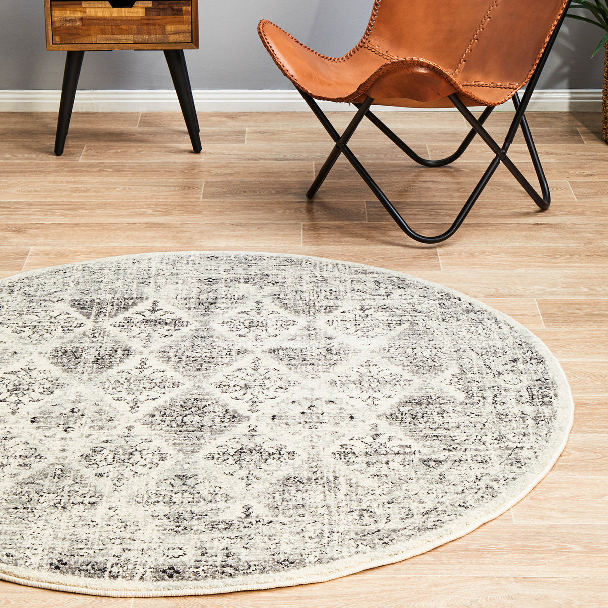 Century 999 Grey Round Rug