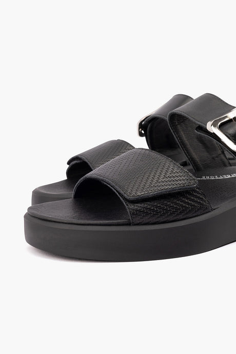 Klouds Isla Black Embossed