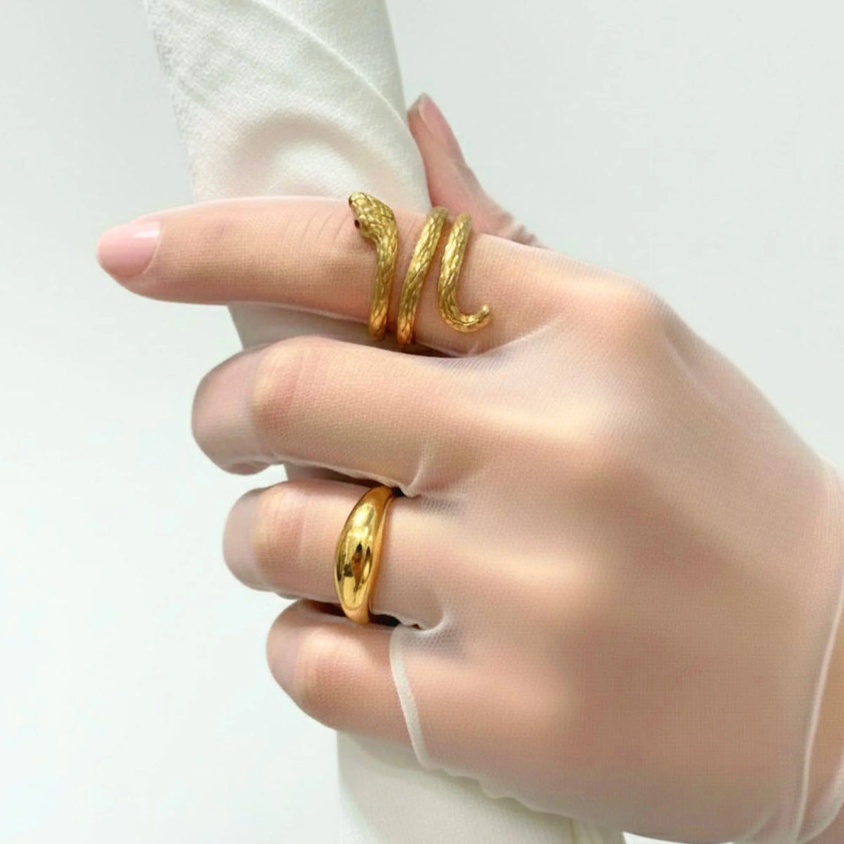 Bullion Gold Pinard Oval Ring in Gold