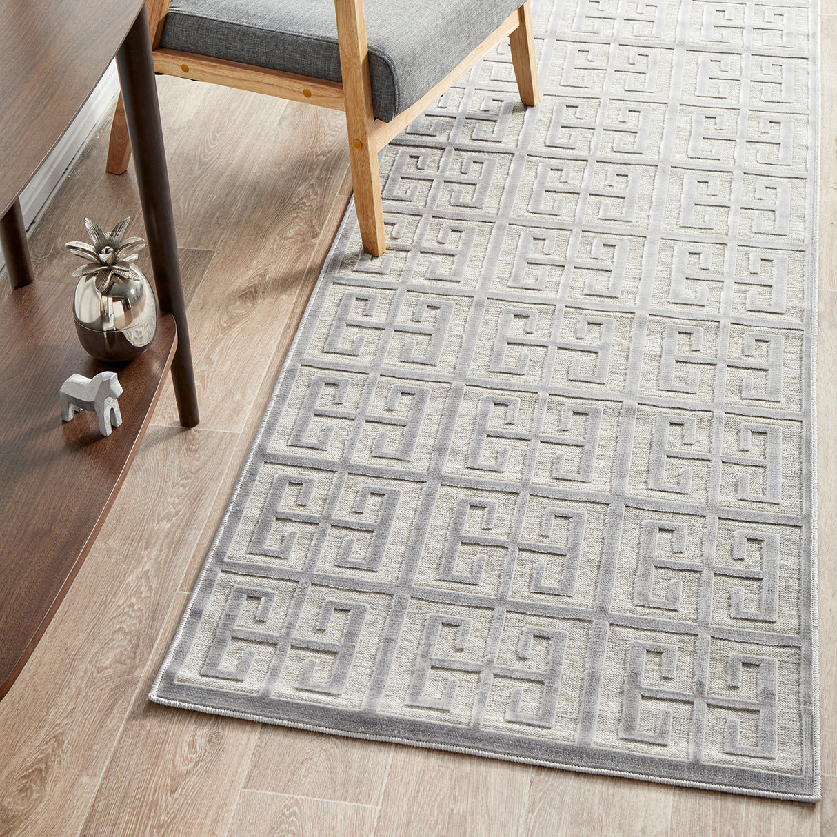 York Brenda Silver Ru Rug