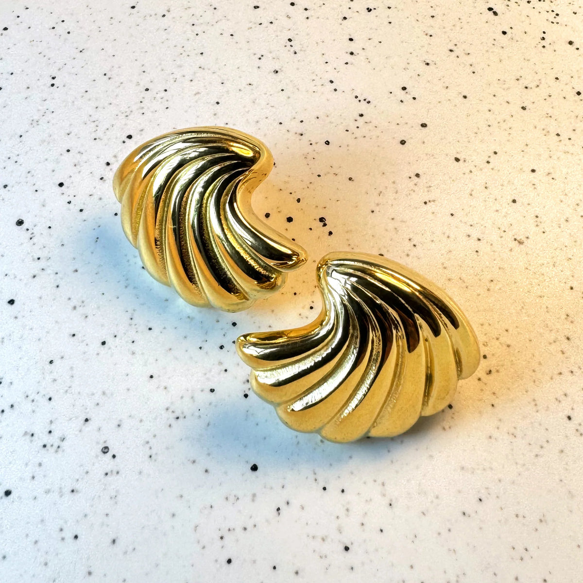 Bullion Gold Ridged Shell Gold layered Stud Earrings