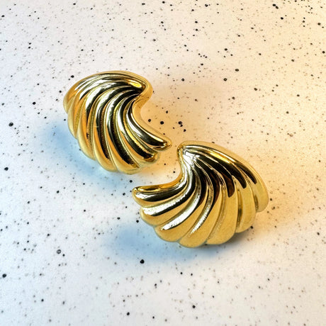 Bullion Gold Ridged Shell Gold layered Stud Earrings