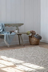 Laura Ashley Cleavers Natural 080901