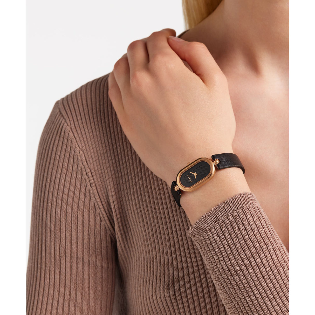 Furla Ooh Rose 32mm Oval Rose Gold-Tone Case with Black Leather Strap
