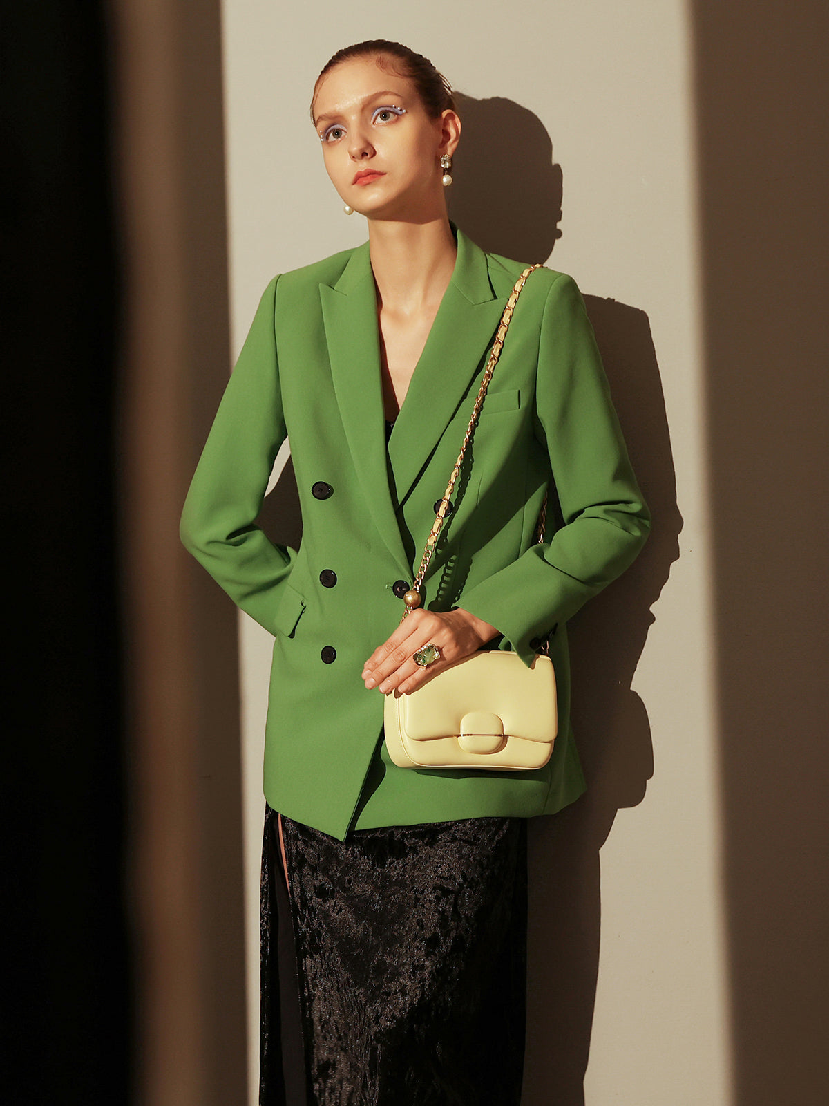Structured Buckle Leather Shoulder Bag - Yellow