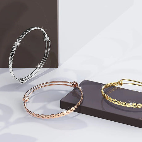 Boxed Capture of Beauty Bangle and Earrings Set