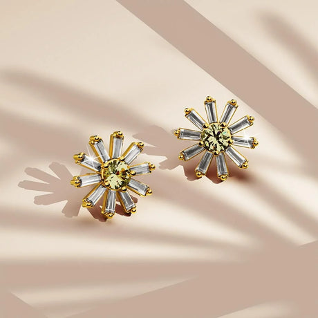 Bullion Gold Bright Daisy Cubic Zirconia Crystals Gold Plated Stud Earrings