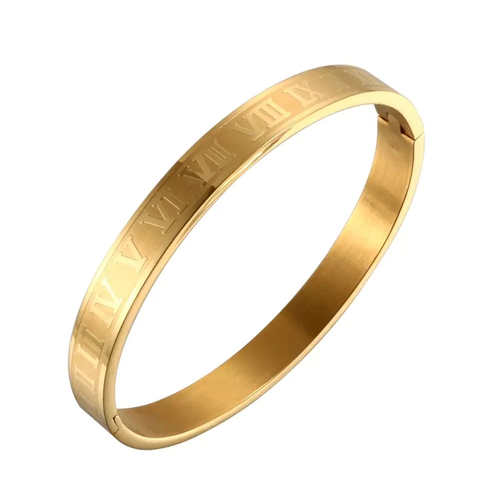 Stephen Oliver 18K Gold Roman Bangle
