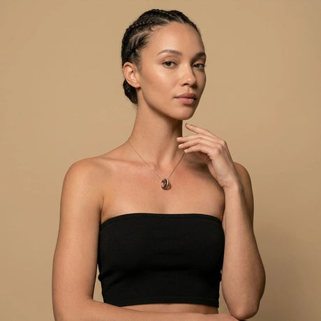 Krystal Couture Rose Gold Triple Interlocking Ring Black Pendant Necklace Embellished with Swarovski Crystals