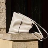 Nalandu Minimal Soft Leather Commuter Tote Bag - Ivory