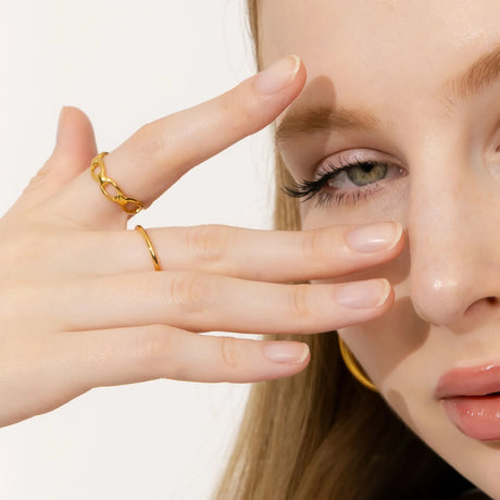 Bullion Gold Rheda Classic Tubular Ring in Gold