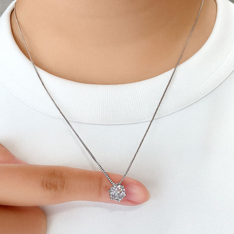 Tizz 6 Point Necklace