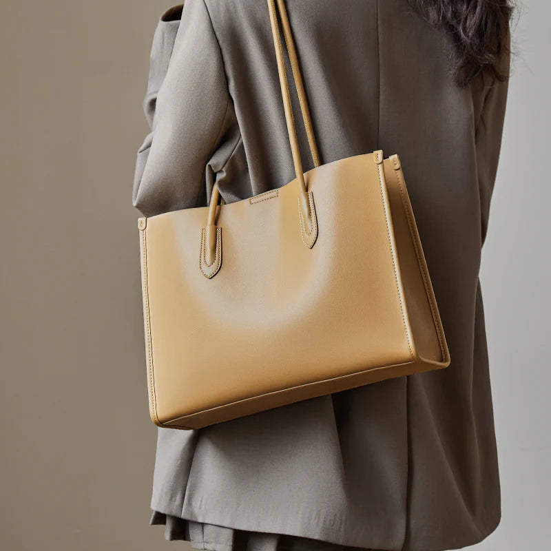 Nalandu Large Capacity Leather Commuter Tote Bag - Camel