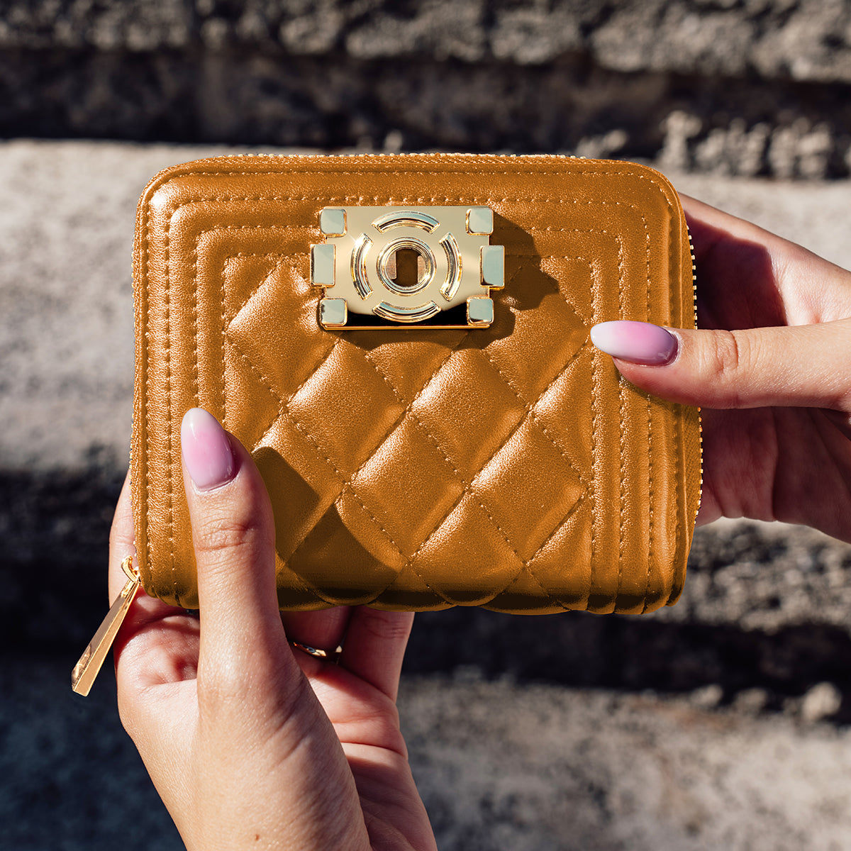 MONTAIGNE - Wallet - Card Holder - BROWN