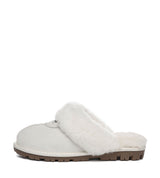 Australian Shepherd UGG Waffle Slipper - Off White