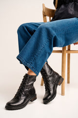 Bosccolo Womens Boots - Black Embossed