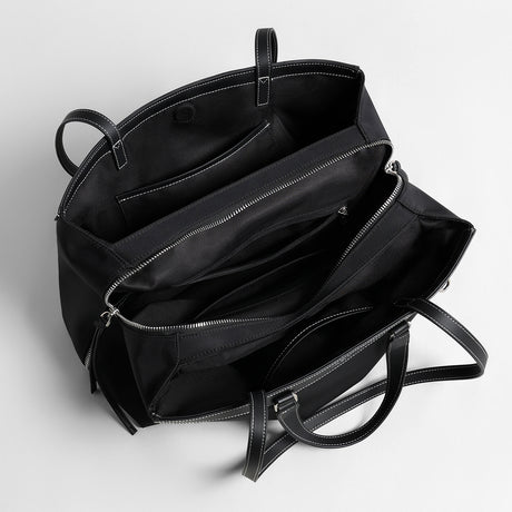 Minimalist Nylon Laptop Tote Bag – Lightweight Water-Resistant Work Bag