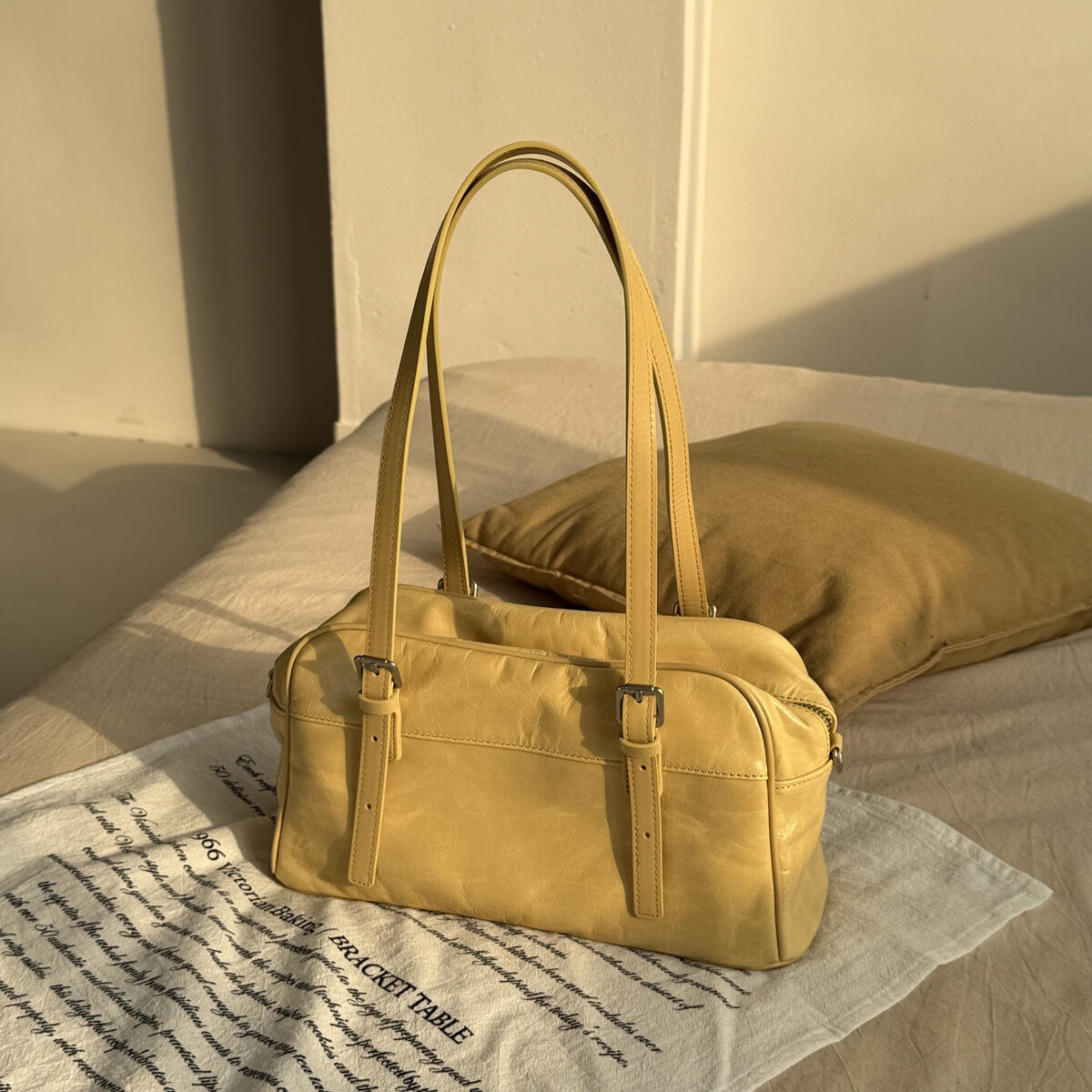 Oil-Wax Leather Boston Bowling Shoulder Bag - Yellow