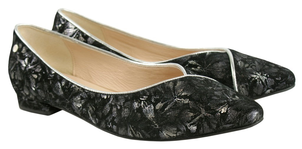 Bosccolo Womens Ballerina - Black / Silver