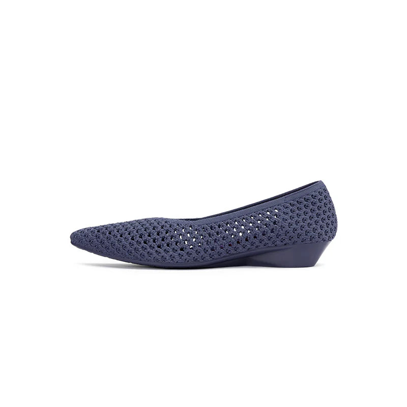 Heart Mesh Knit Pointed Toe Wedge Pumps - Indigo
