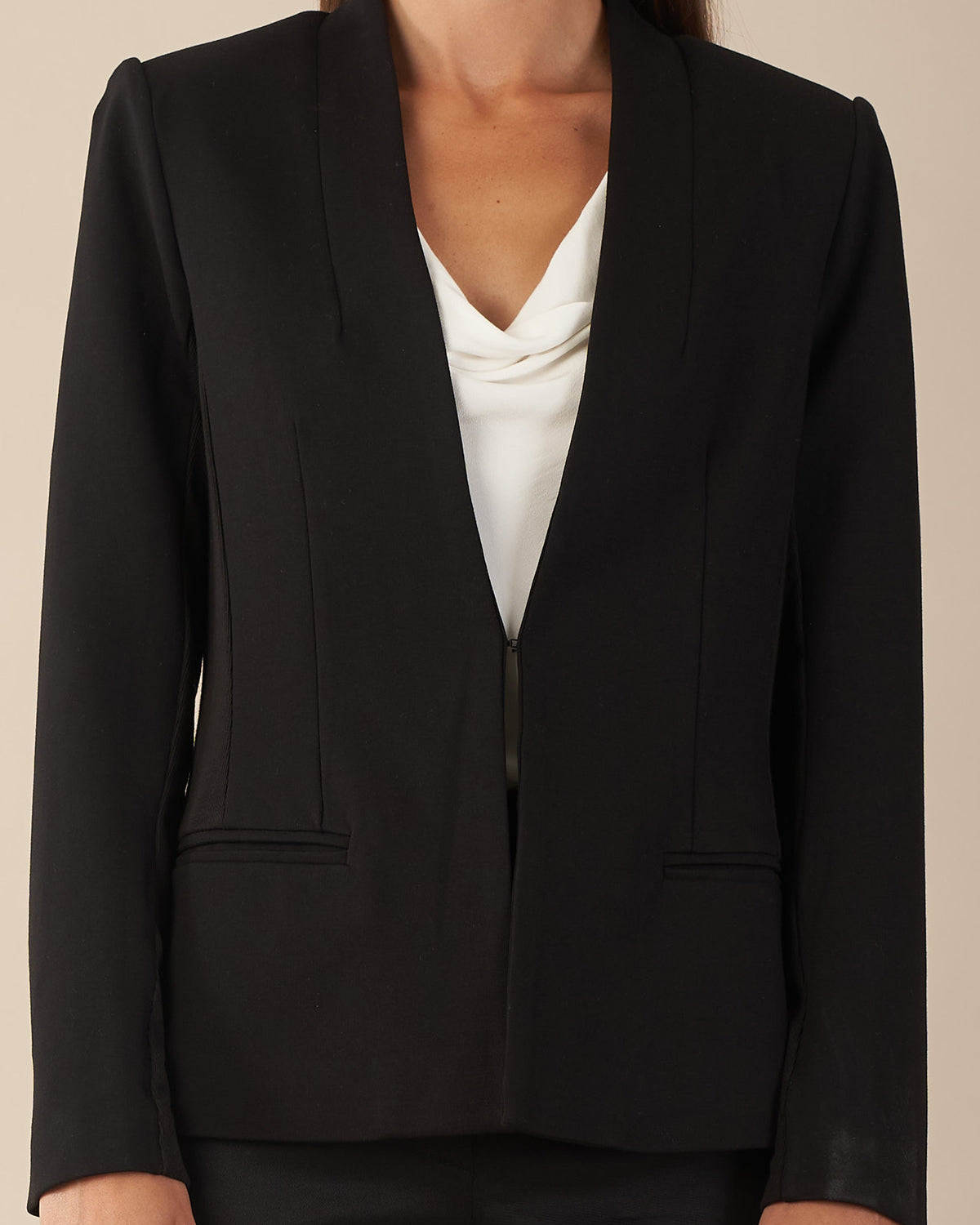 Amelius Nahla Panelled Blazer - Black