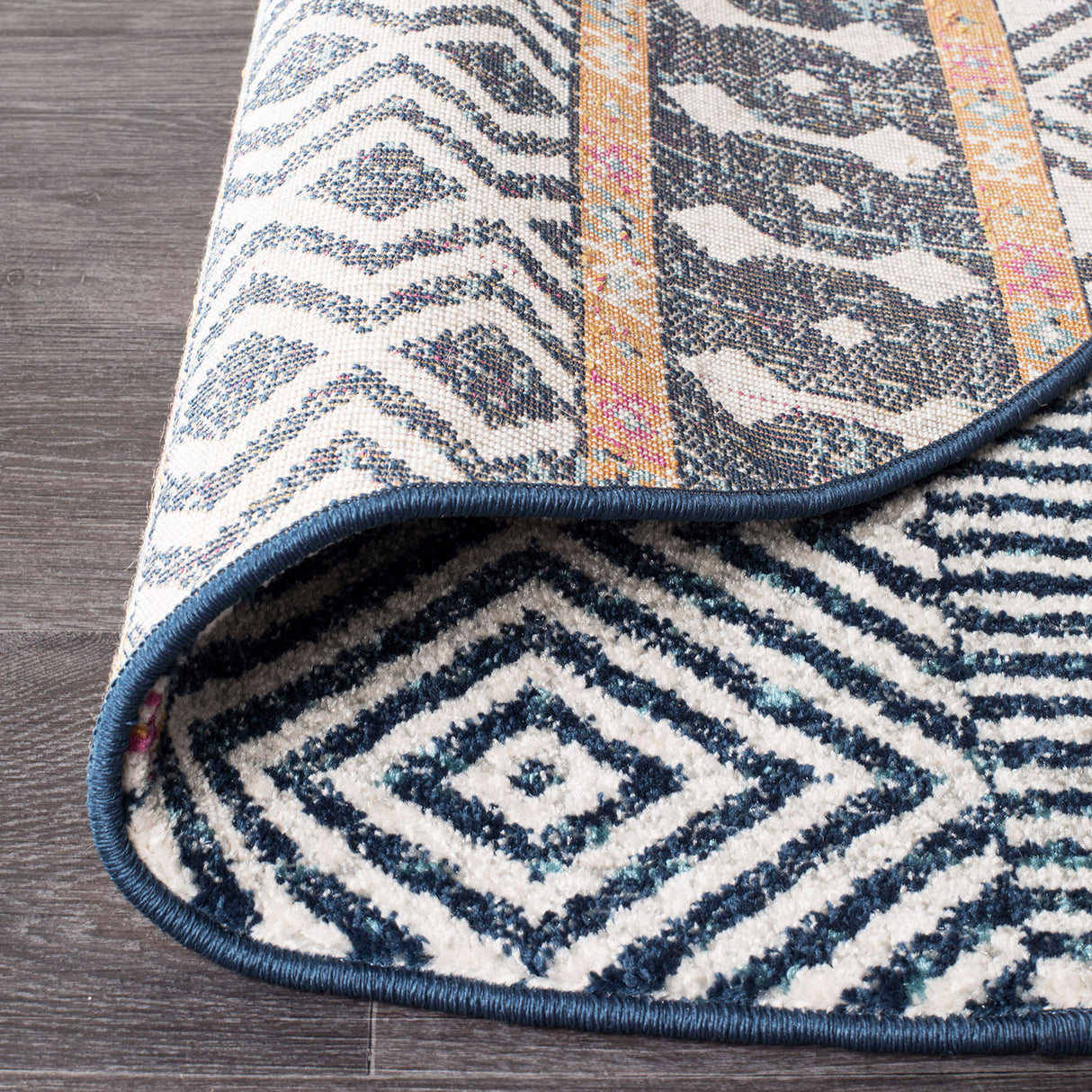 Oasis 455 Multi Round Rug