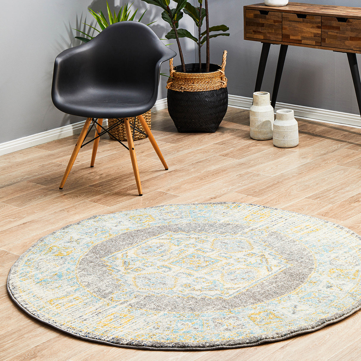 Century 944 Grey Round Rug