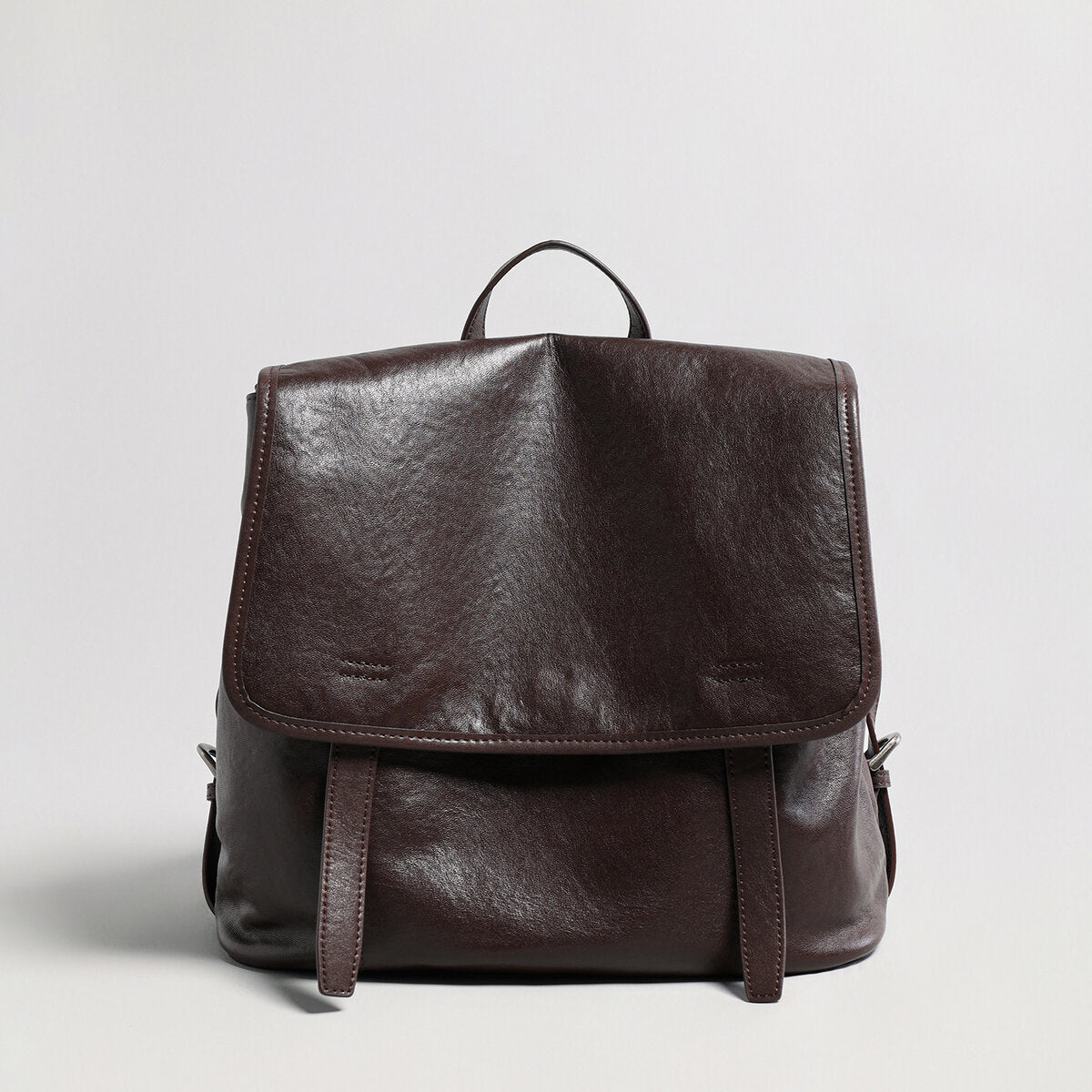Oil-Wax Leather Flap Backpack - Chocolate