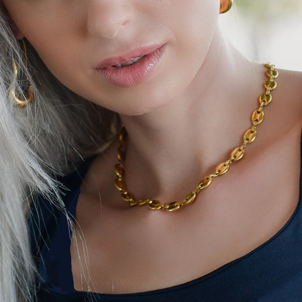 Bullion Gold Interlock Anchor Chain Necklace in Gold