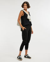 Amelius Kieran Cropped Jogger - Black