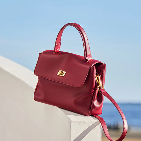 Nalandu Elegant Leather Satchel Bag - Red