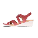 Revere Casablanca Wedge - Ruby Metallic