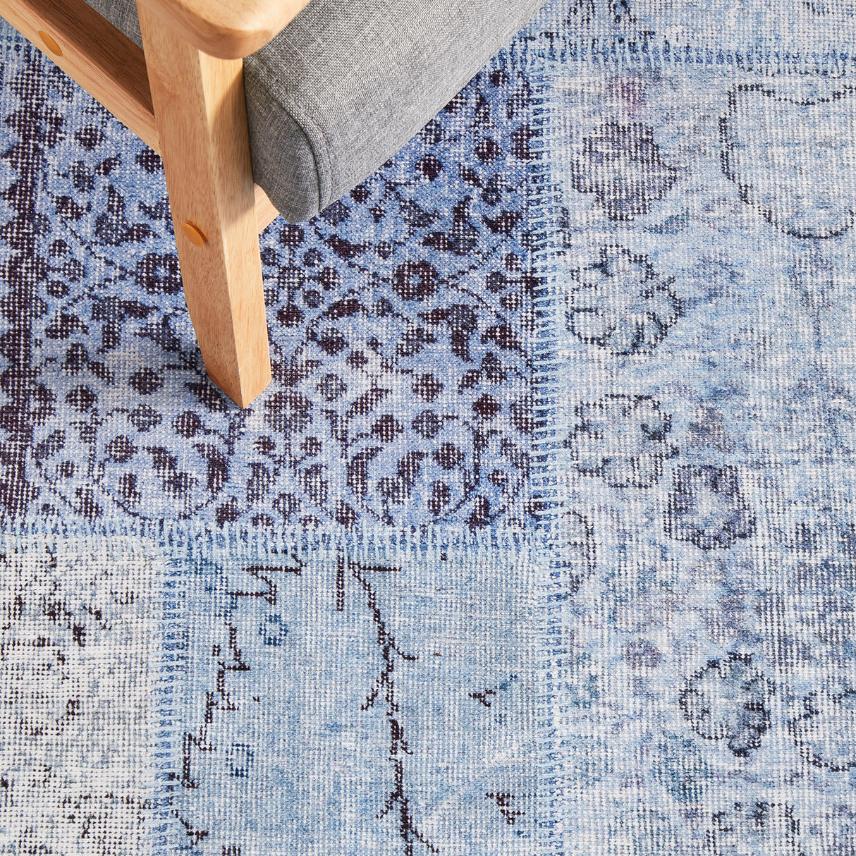Illusions 121 Denim Rug