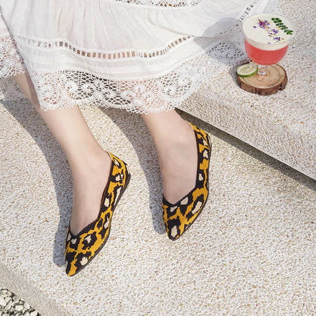 Leopard Print Pointed Toe Work Shoes - Yellow