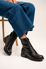 Bosccolo Womens Boots - Black Embossed