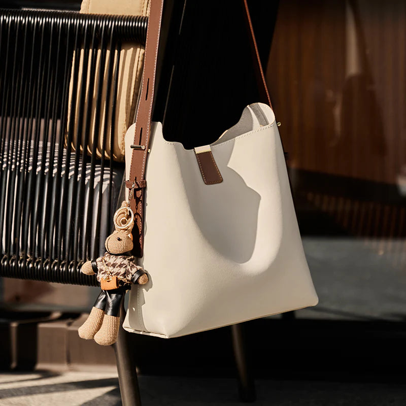 Nalandu Natalia Rabbit Charm Leather Work Tote Bag - Ivory