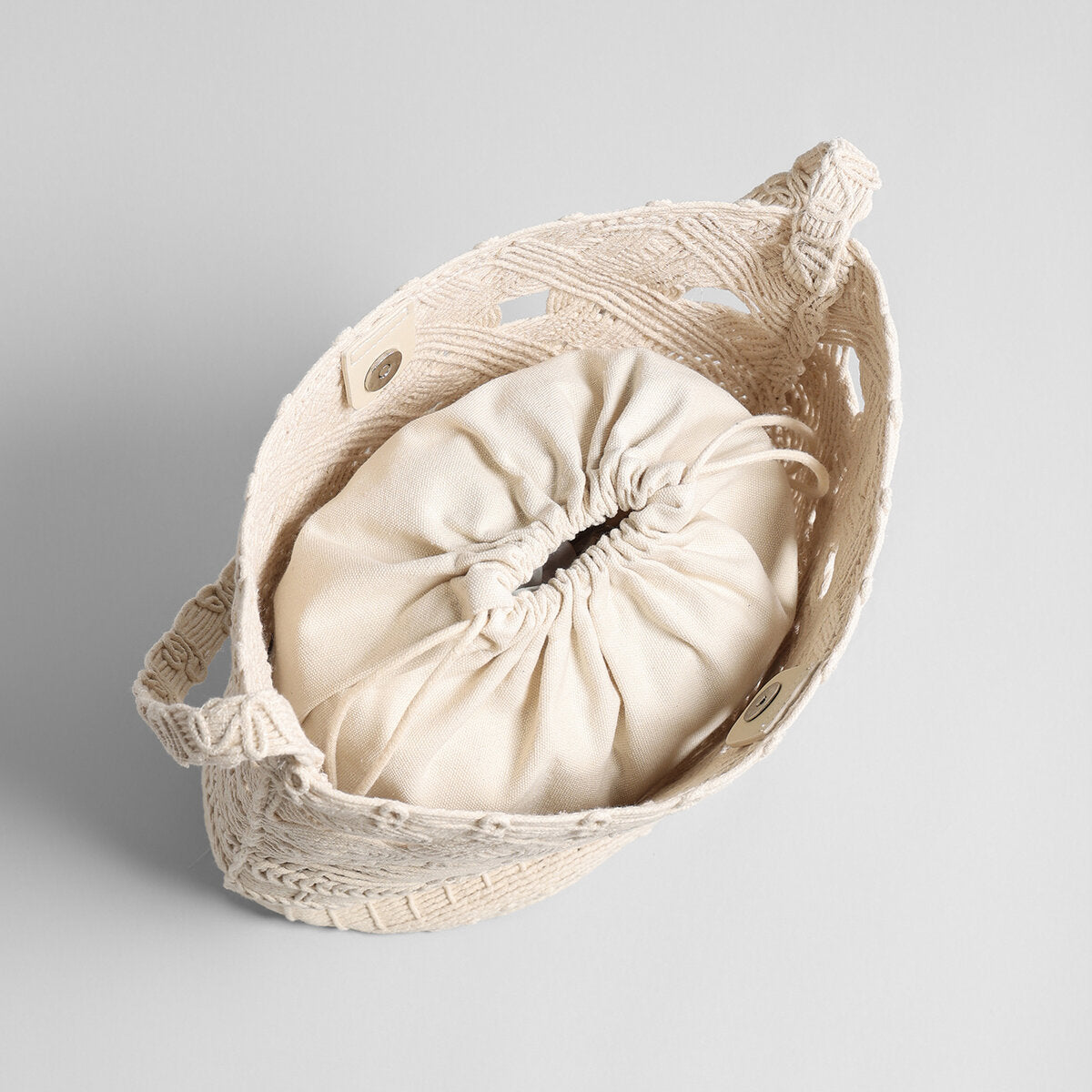 Handwoven Macrame Bucket Bag - Ivory