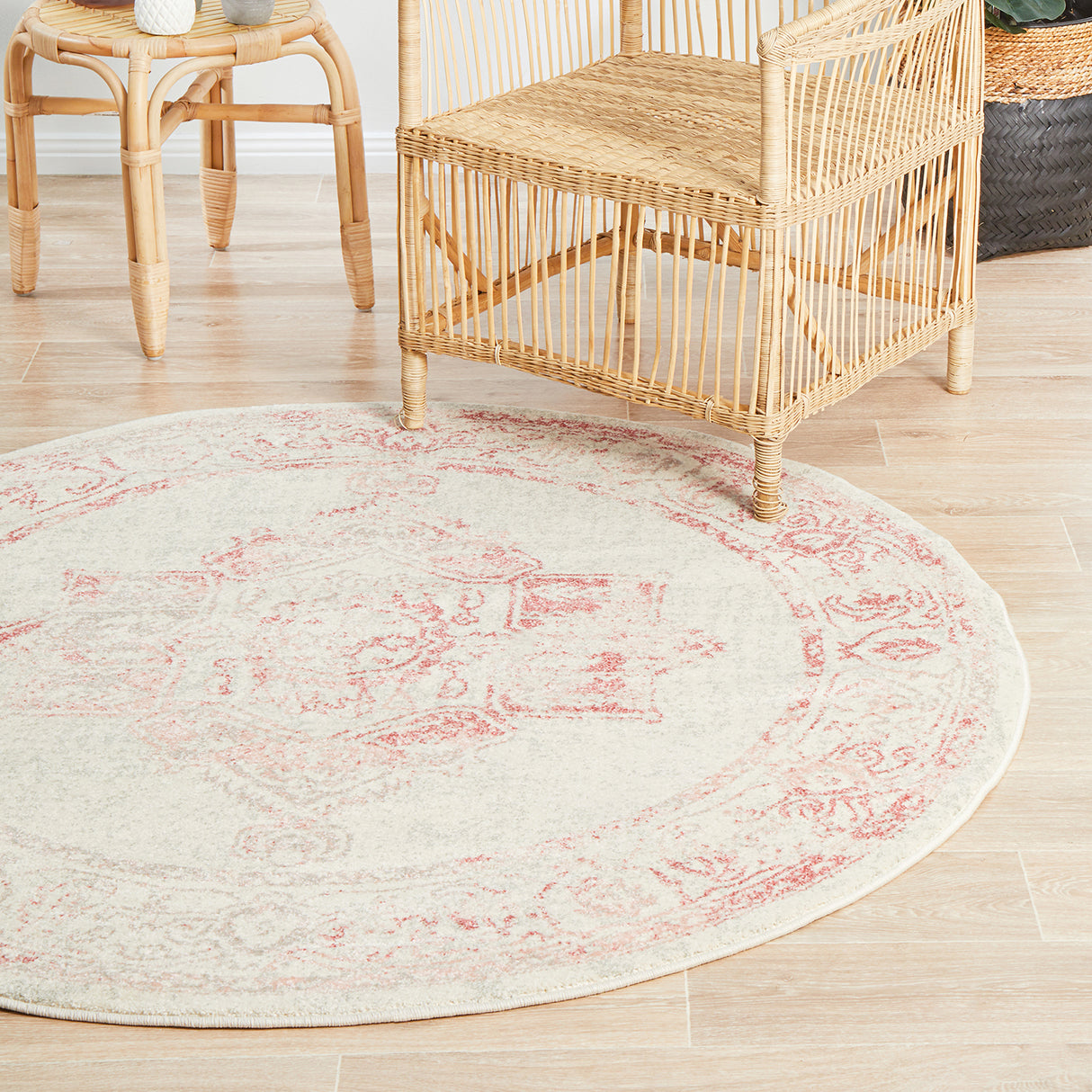 Avenue 702 Rose Round Rug