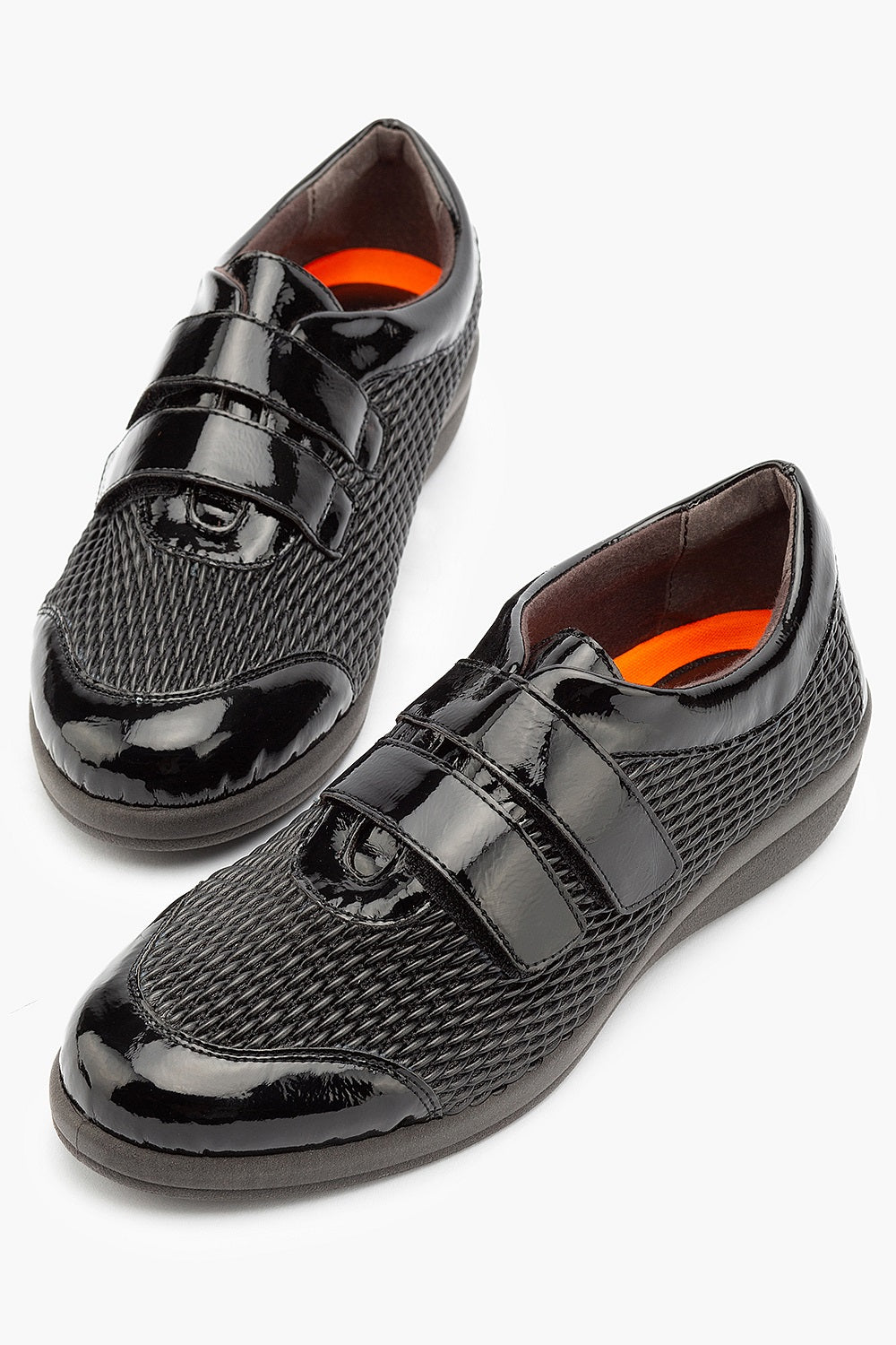 Klouds Gijon 43101 Black Patent