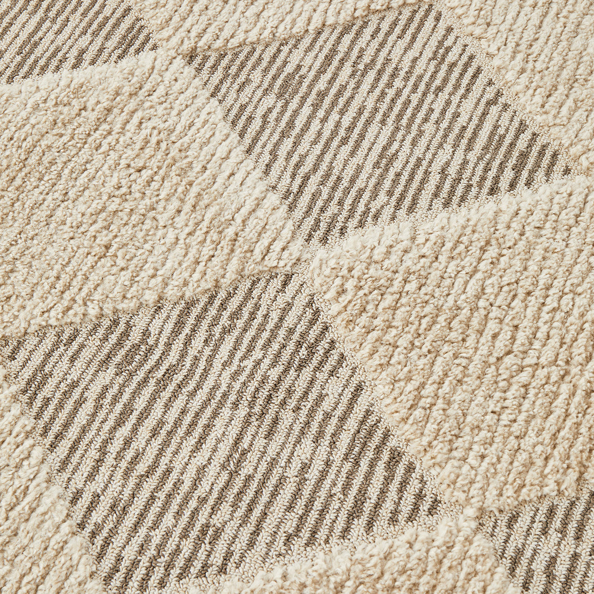 Serenade Yuri Beige Rug