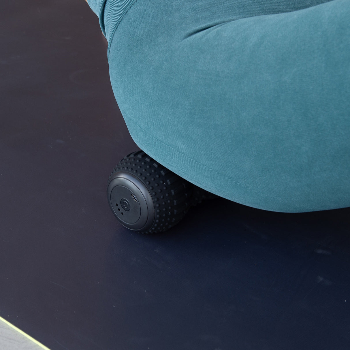 FitSmart Viberoller V1 Massager Muscle Recovery USB Charging