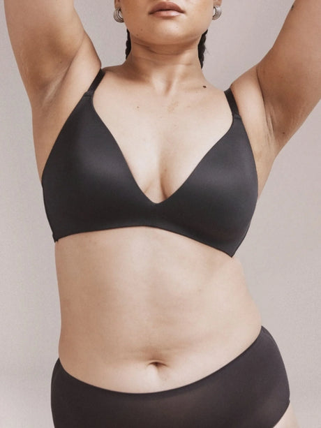 Attitude Wireless Plunge Bra